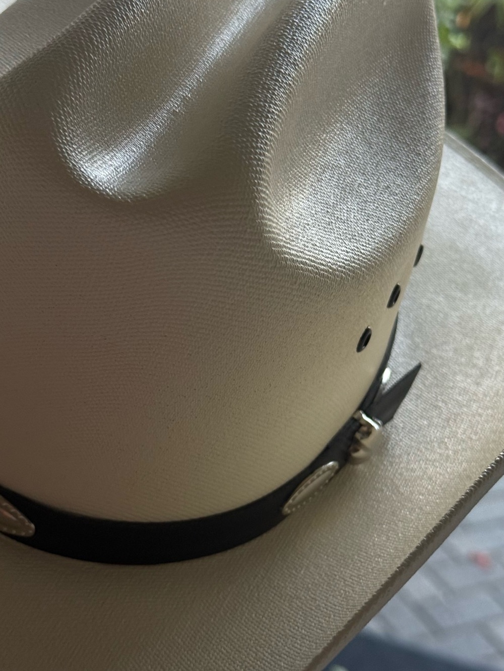 Cream Western-Style Cowboy Hat with Black Band S - Picture 5 of 5